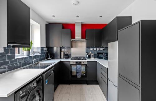 East Ham South Apartment | Stylish 2 Bed Bungalow in East Ham, Close to Excel