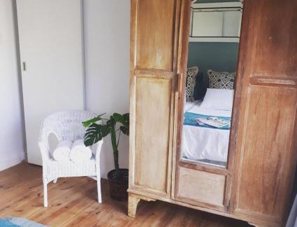Windermere Apartment | Stylish 2 bed on Florida Rd Amazing location!