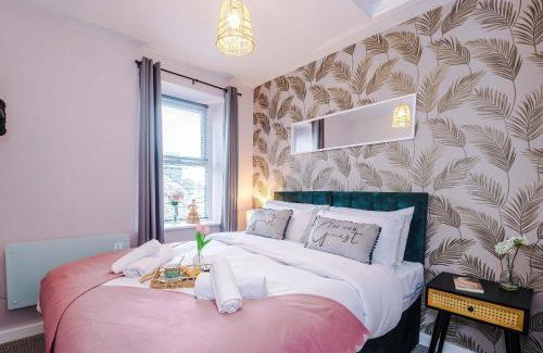 Buxton Apartment | Stylish 2 Bedroom Apartment in Heart of Buxton