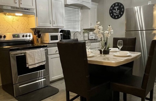 Salineno Condo | Stylish 2-bedroom unit