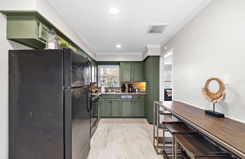 Pasadena House | Stylish 2BR Retreat: Office, Patio & King Bed