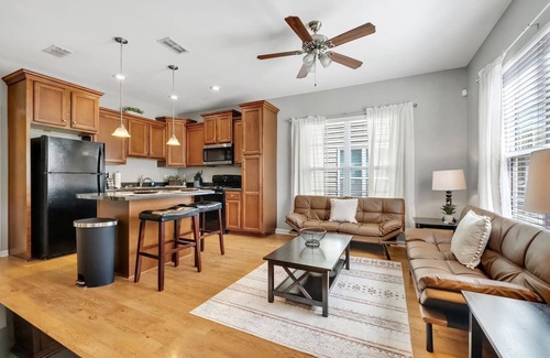 Tallahassee House | Stylish 3/3 close to FSU/downtown Pets