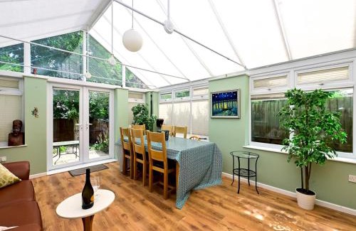 Canton House | Stylish 3-Bed Home in Canton wGarden Parking Pass The Keys