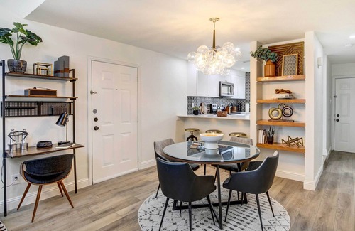 Allen House | Stylish Allen Home near Watters Creek Village