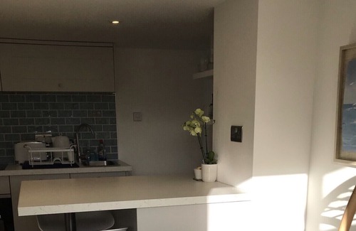 Newton Ferrers Apartment | Stylish and cosy apartment with amazing view of the river