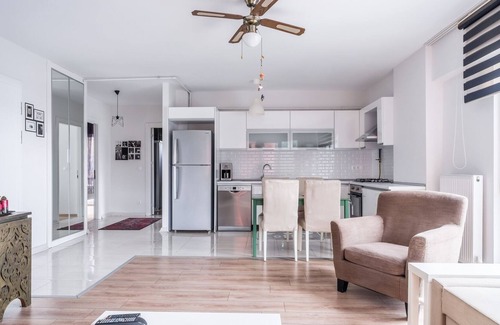 Maltepe Apartment | Stylish and Cozy Flat in Maltepe
