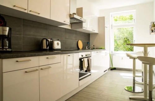 Zentrum-Ost Apartment | *Stylish apartment at the Main Station/2 BR/4-6 Pers.*