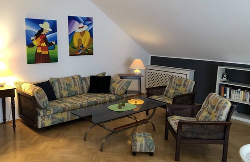 Wesel Apartment | Stylish apartment centrally located to the city center and Rhine promenade with parking space