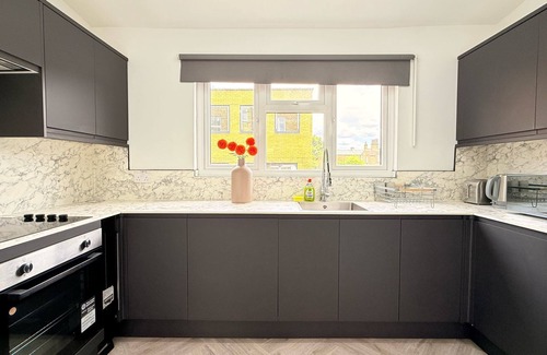 Lewisham Apartment | Stylish apartment close to center zone 2, London, UK