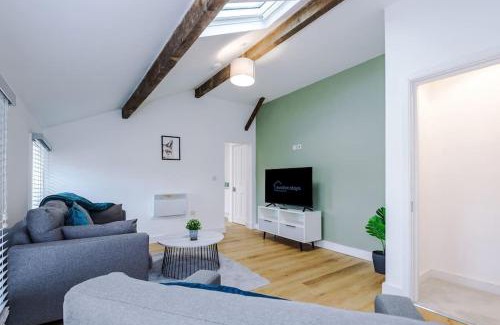 Otley Apartment | Stylish Apartment, Fully Equipped, Long Term Disc