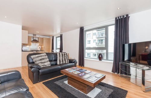 Newhaven Apartment | Stylish Apartment