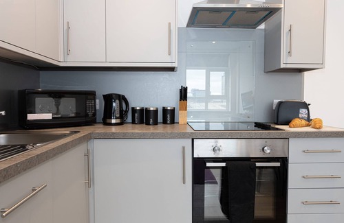 Cheetham Hill Apartment | Stylish Apartment in Central MCR by Pillo Rooms