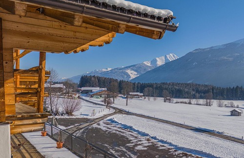 Schonbach Apartment | Stylish time-out with a private sauna