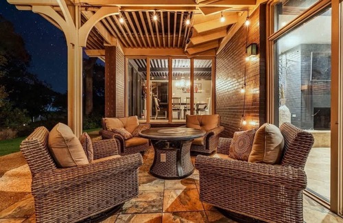 Riverside House | Stylish Austin Escape | Pool | Yard | Sleeps 20