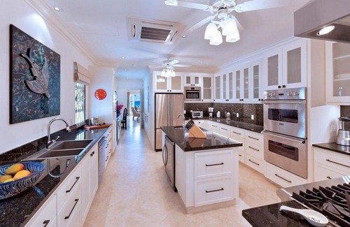 Reeds Bay Villa | Stylish Beachfront Villa with Plunge Pool - Still Fathoms villa