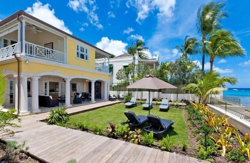 Reeds Bay Villa | Stylish Beachfront Villa with Plunge Pool - Still Fathoms villa