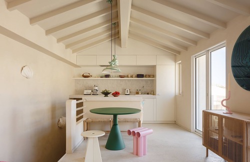 8th Arrondissement House | Stylish cabanon in Les Goudes with a view on the sea