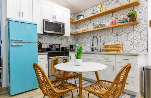 San Clemente Apartment | Stylish Casita min from the beach !