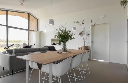 Wissenkerke House | Stylish Countryside Home
