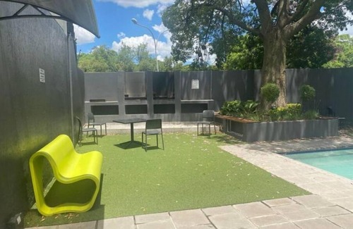 Parkwood Condo | Stylish Dante’s 1-bedroom condo free Wifi & Cinema