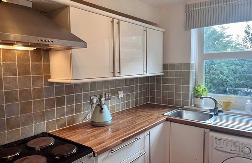 Old Town Apartment | Stylish Edinburgh Apartment Beside Edinburgh Castle