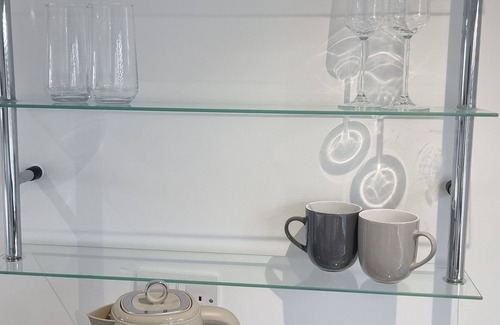 London Colney Apartment | Stylish Ensuite with kitchenette serviced apartments
