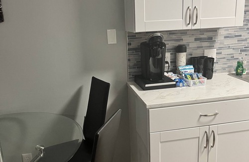 Socastee Condo | Stylish Family Condo near Market Commons and Close to MB Amenities Sleeps 10