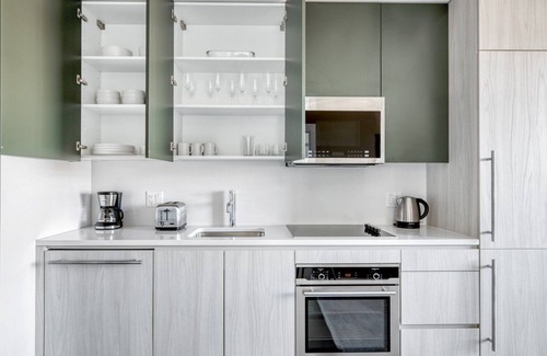 Fenway–Kenmore Apartment | Stylish Fenway 1BR w/W/D, Roof & Gym, nr Fenway Park, by Blueground