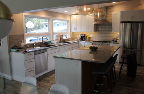 Union Hill-Novelty Hill House | Stylish house on 13 acres, close to great wineries, hiking, shopping and dining.