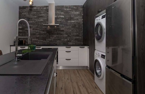 New Plymouth Apartment | Stylish Industrial Studio in New Plymouth