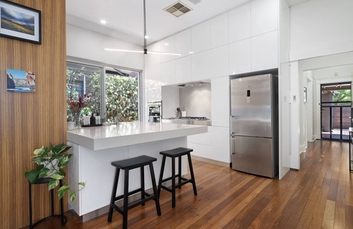 Kensington House | Stylish Kensington Home with Outdoor Area