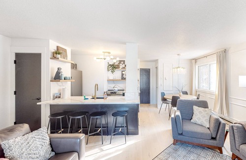 McCall House | Stylish, lake view condo with fireplace & amazing location - walk to lake & town