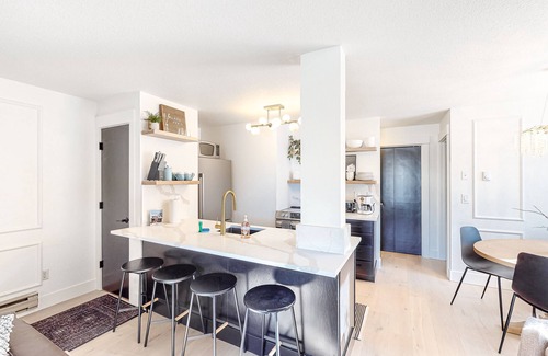 McCall House | Stylish, lake view condo with fireplace & amazing location - walk to lake & town