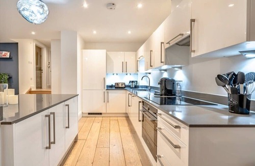 Holborn Apartment | Stylish Lincoln's Inn Apartment with Outdoor Space