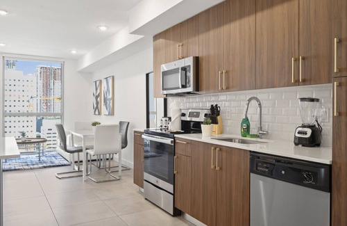 Overtown Apartment | Stylish Living: Modern Unit Mins from Brickell W/Free Parking