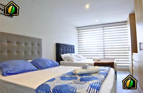 Chapinero Apartment | Stylish Loft with Pool, Sauna & Gym 24x7, Near Zona G