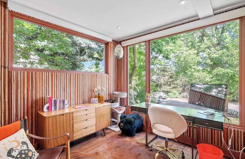 Boulder House | Stylish Luxe Retreat in Central Boulder steps from trails/Pearl Street w cats!