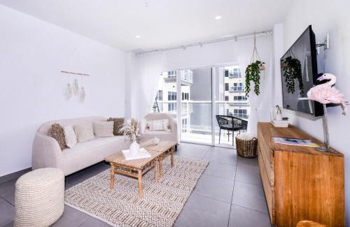 Oranjestad Apartment | Stylish luxury condo, central location, ocean view, pool