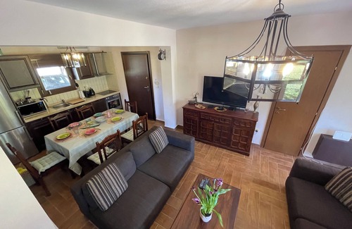 Vourvourou Villa | Stylish Maisonette with 3 Bedrooms in Vourvourou, Greece