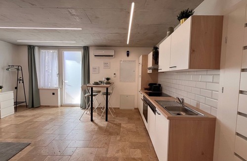 Wiener Neustadt Apartment | Stylish "Mint" studio in the city center