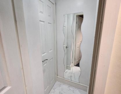 Solihull Apartment | Stylish Modern 1-Bed Apartment in Prime Solihull Town Centre