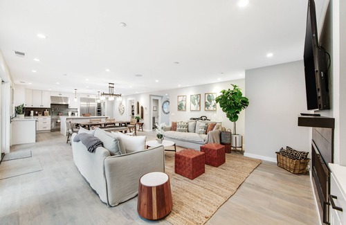 Windsor House | Stylish Modern Farmhouse with Private Pool, Outdoor Kitchen, Game Room & WiFi