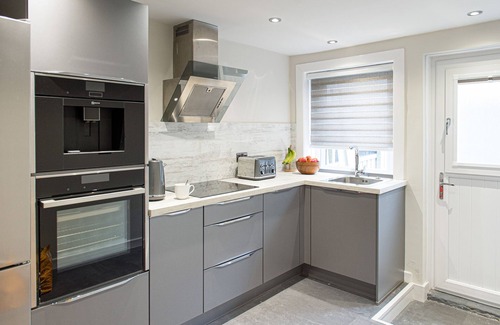 Harrogate City Centre Apartment | Stylish, newly renovated apartment in central Harrogate