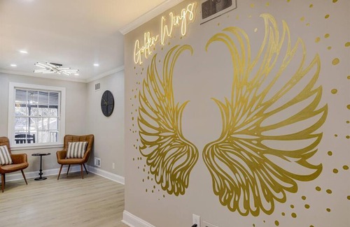 Memphis Apartment | Stylish Oasis, Centrally Located, w/hot tub
