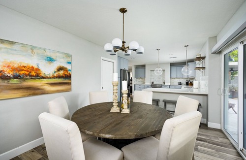 Scottsdale Highlands House | Stylish Old Town Escape Pool, Spa, Bikes, EV Charger & Pet-Friendly