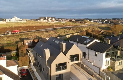 Portstewart House | Stylish property with sea and golf course views