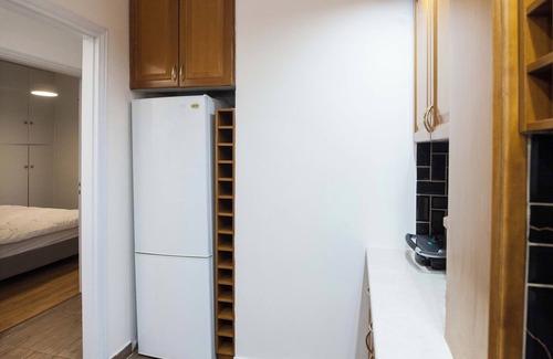 Mousio Apartment | Stylish Renovated 2 Bd Apt in Exarcheia