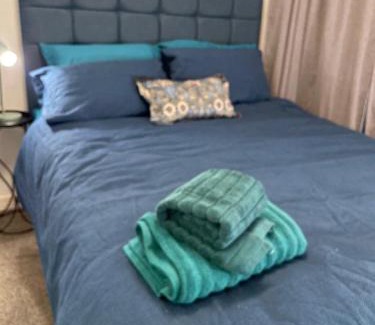 Bordesley Apartment | Stylish Retreat - Sleeps 6 Terrace-2Bedroom-PetsOK