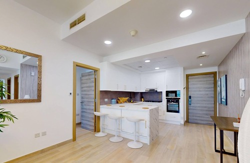 Jumeirah Village Circle Apartment | Stylish Retreat with Scenic Views in Bloom Towers