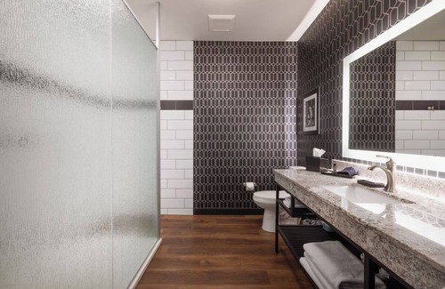 Parker Hotel | Stylish Rooms with Yoga & Walk to Art, Parks, & Local Dining
